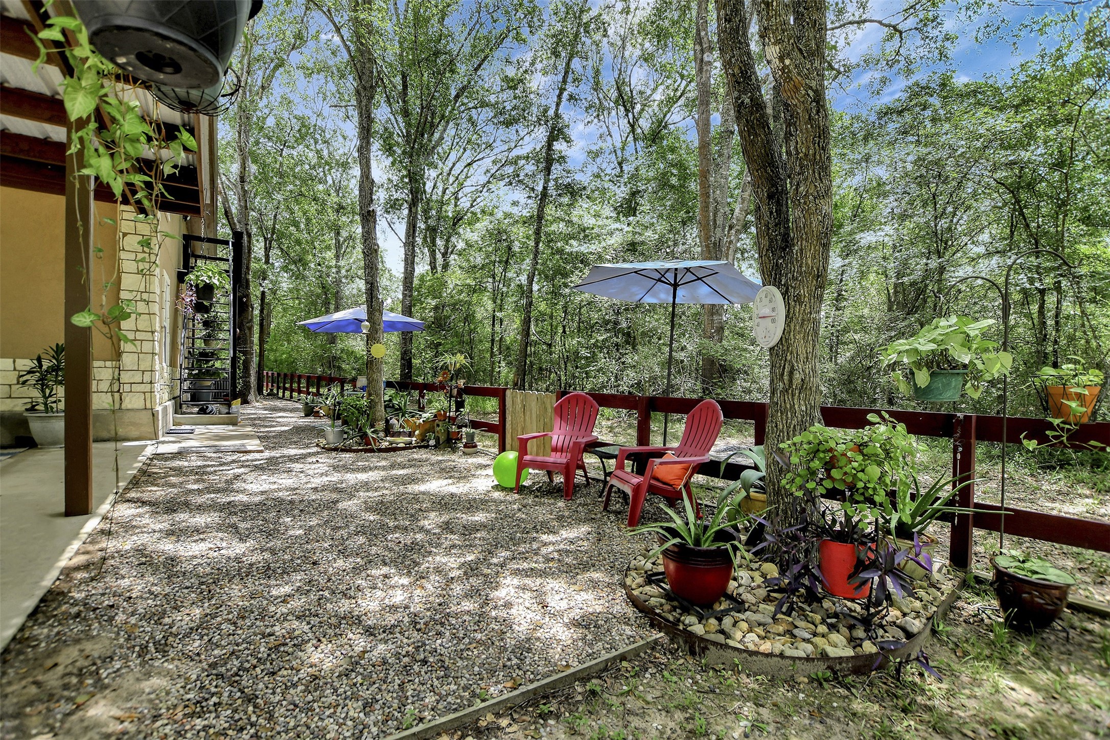 28030 Highway 6 Hempstead, TX 77445 - Photo 9 of 50 a view of a chairs and tables in the patio
