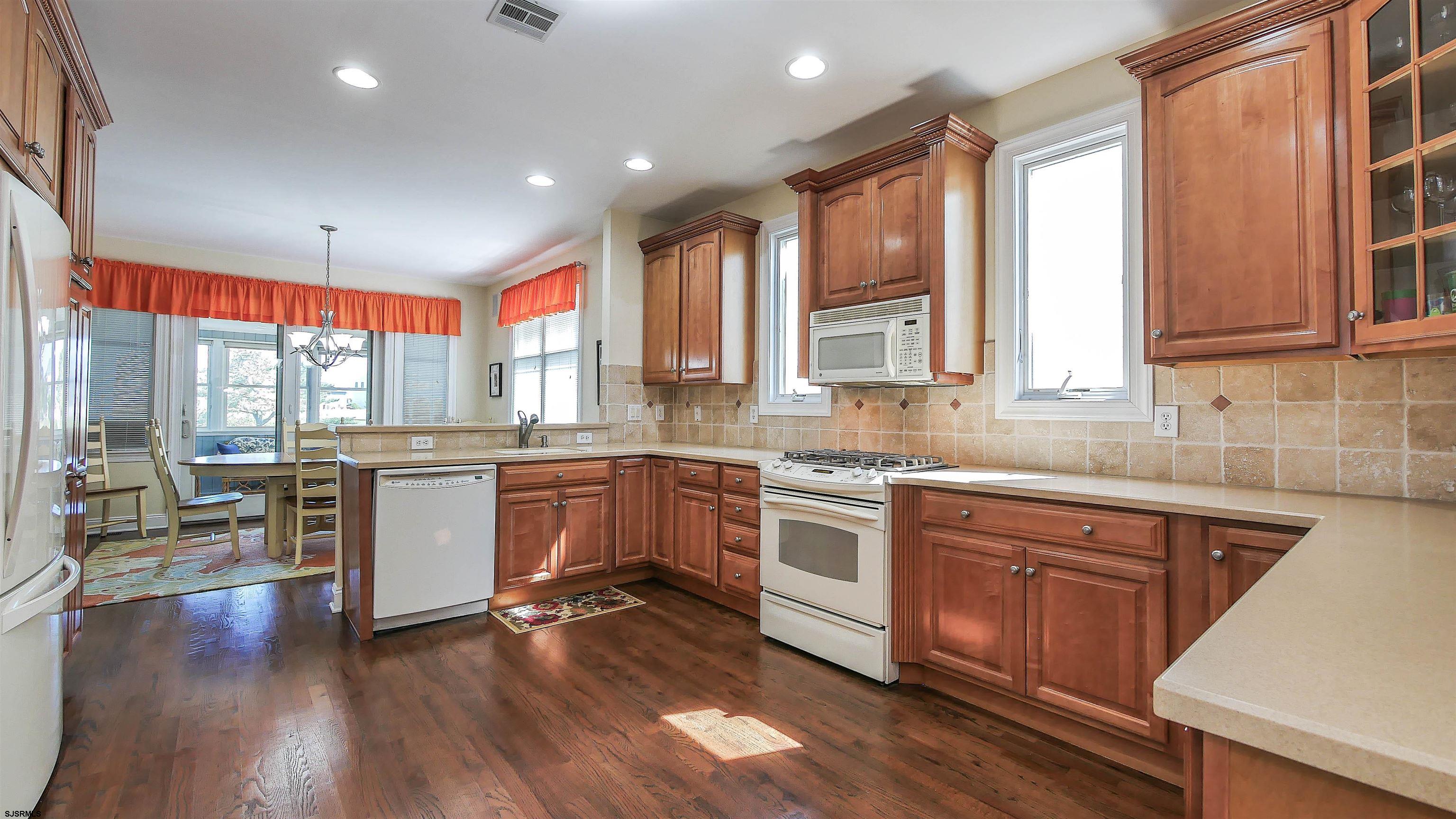 3 Heald Road Brigantine, NJ 08203 - Photo 7 of 60 Gallery Image 7