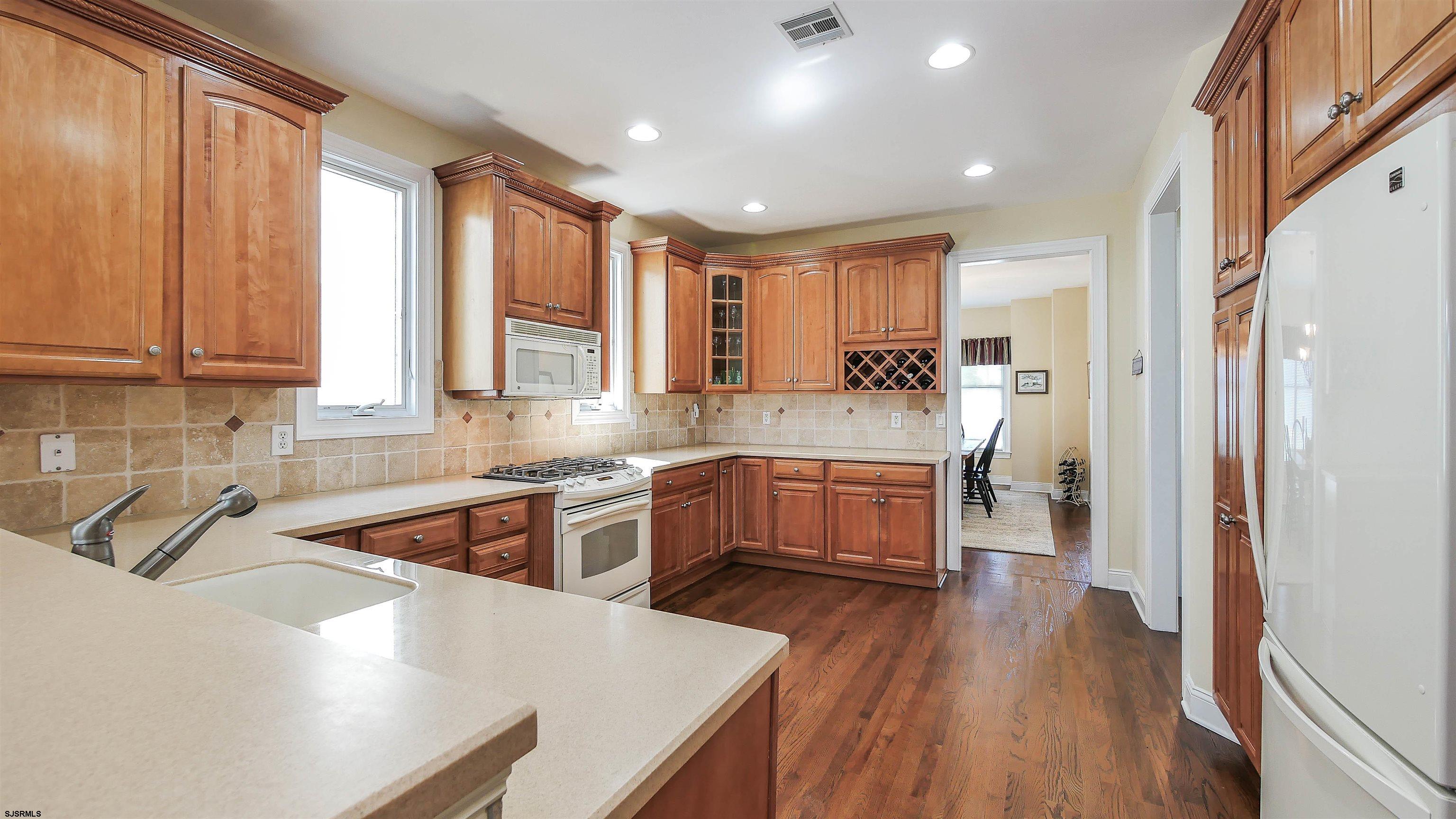 3 Heald Road Brigantine, NJ 08203 - Photo 8 of 60 Gallery Image 8