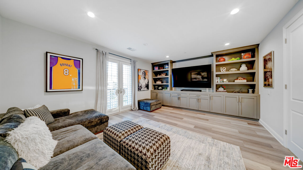 20168 Cromwell Way Porter Ranch, CA 91326 - Photo 26 of 75