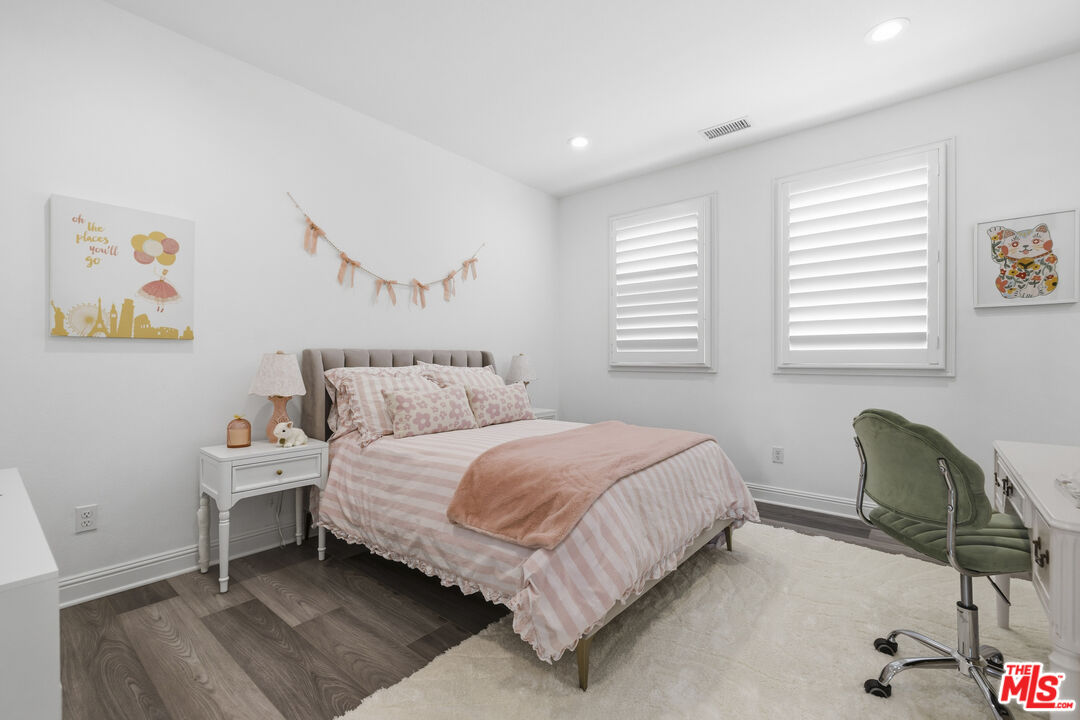 20168 Cromwell Way Porter Ranch, CA 91326 - Photo 30 of 75