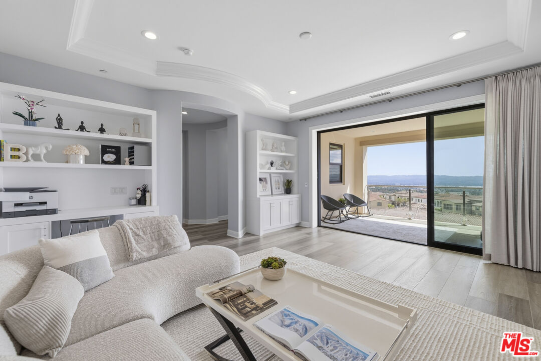 20168 Cromwell Way Porter Ranch, CA 91326 - Photo 38 of 75