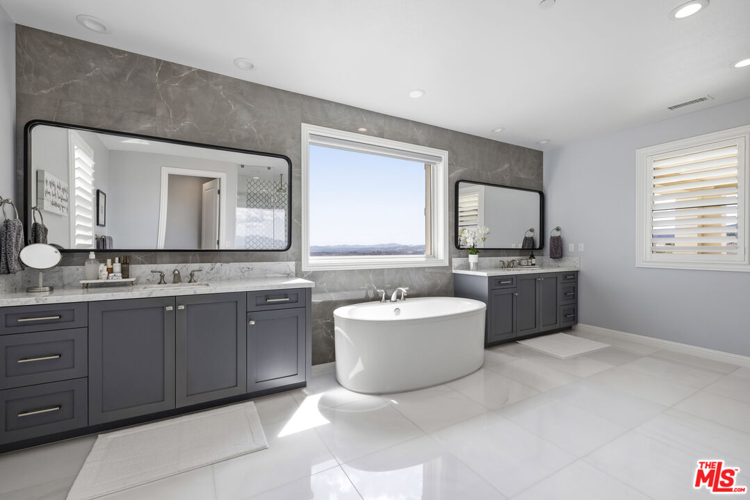 20168 Cromwell Way Porter Ranch, CA 91326 - Photo 42 of 75