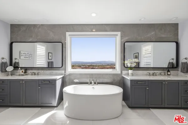 $3,599,000 | 20168 Cromwell Way, Porter Ranch, CA 91326
