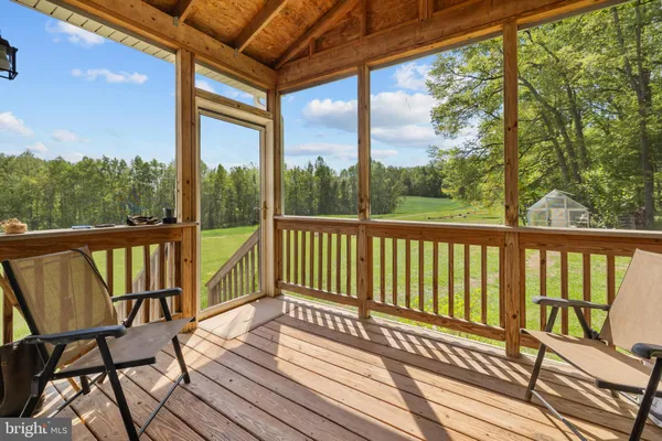 $675,000 | 10444 Willowspring Lane, Warrenton, VA 20186