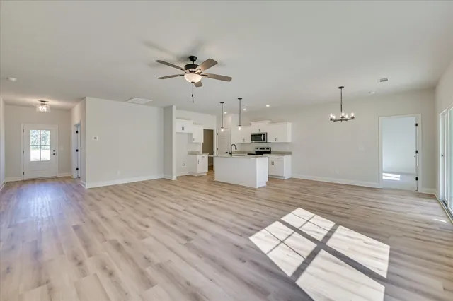 $315,400 | 122 Willow Oak Circle, Thomson, GA 30824