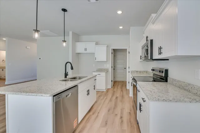 $315,400 | 122 Willow Oak Circle, Thomson, GA 30824