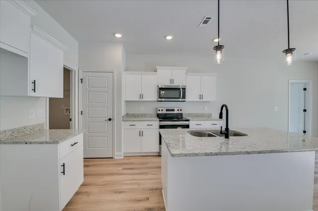 $315,400 | 122 Willow Oak Circle, Thomson, GA 30824