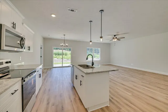 $315,400 | 122 Willow Oak Circle, Thomson, GA 30824