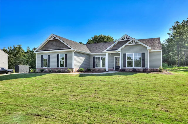 $315,400 | 122 Willow Oak Circle, Thomson, GA 30824
