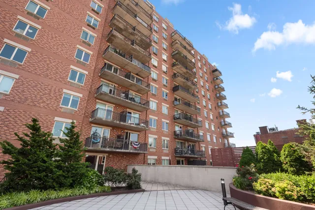$575,000 | 3312 Hudson Avenue, Unit 3L, Union City, NJ 07087