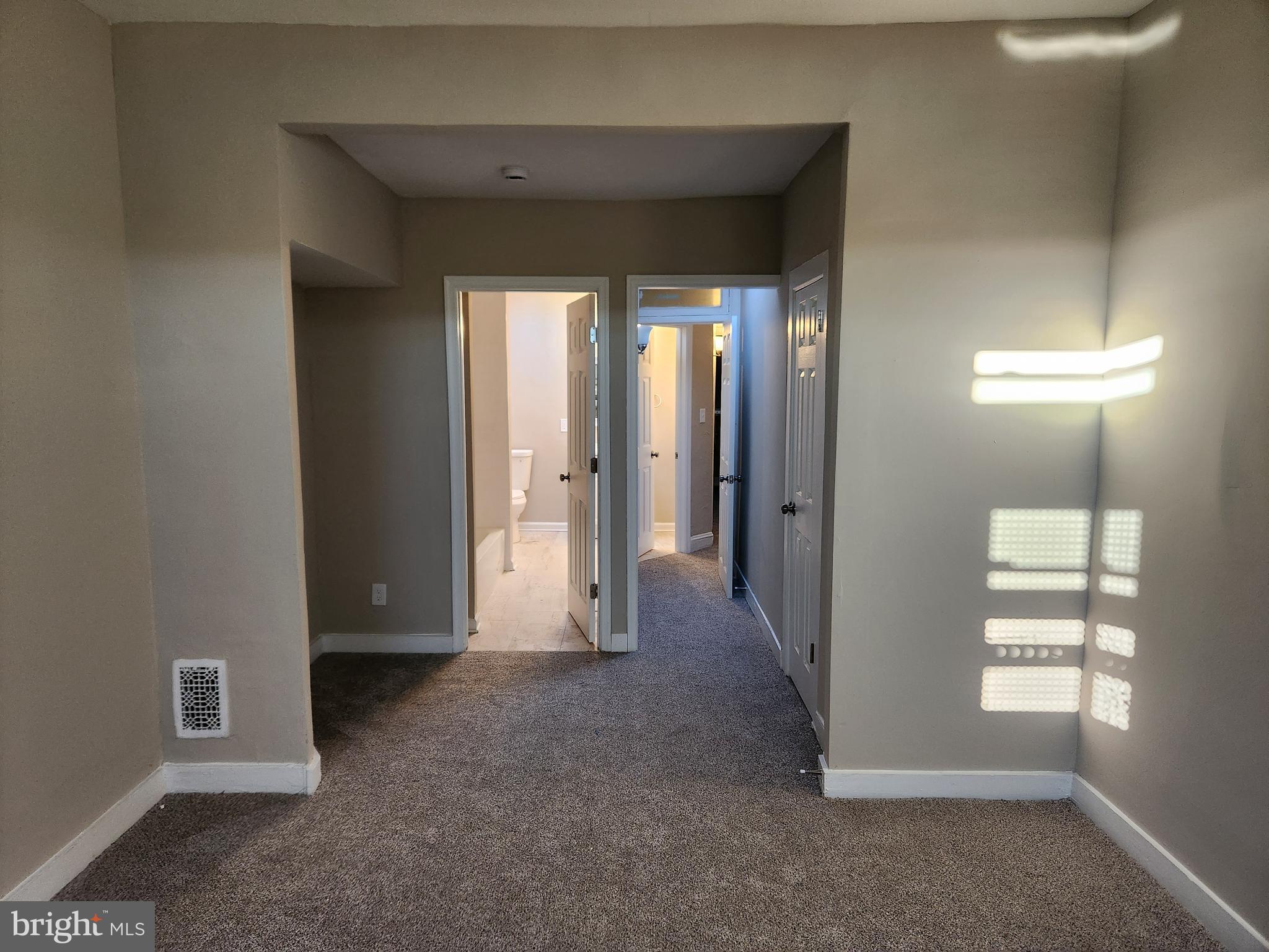 516 North Robinson Street Baltimore, MD 21205 - Photo 19 of 21 a view of entryway with livingroom
