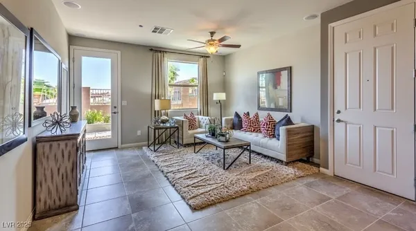 $250,000 | 2681 Chinaberry Hill Street, Laughlin, NV 89029