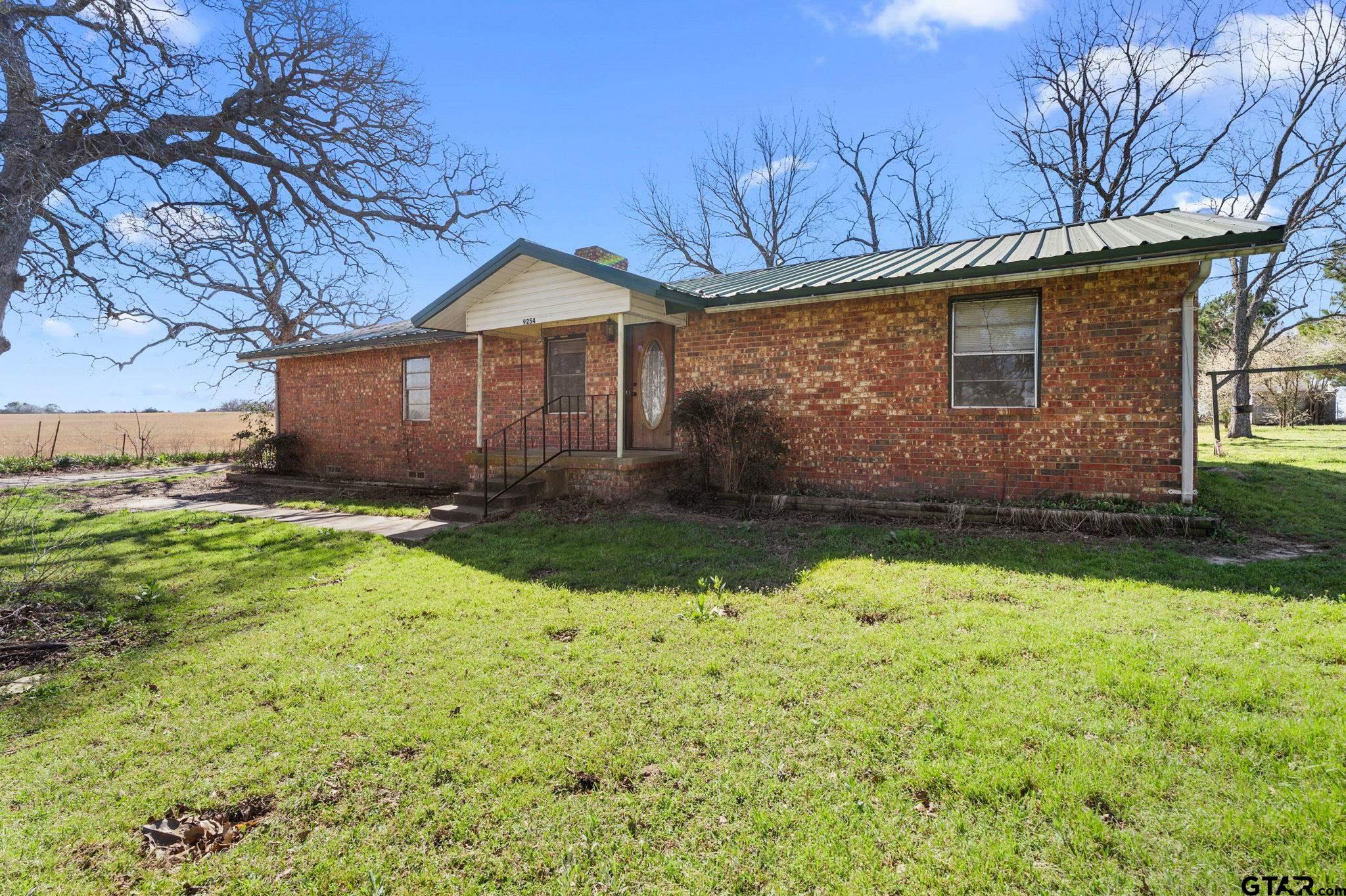 9254 County Road 3621 Murchison, TX 75778 - Photo 1 of 38