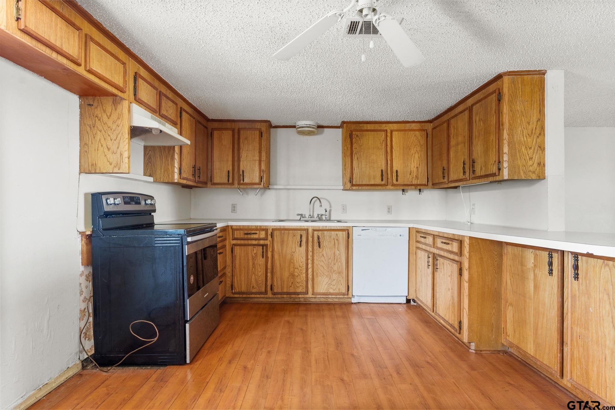 9254 County Road 3621 Murchison, TX 75778 - Photo 6 of 38