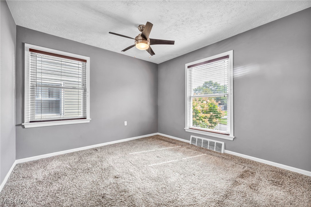 4081 Wilmington Road Cleveland, OH 44121 - Photo 16 of 41 Gallery Image 16
