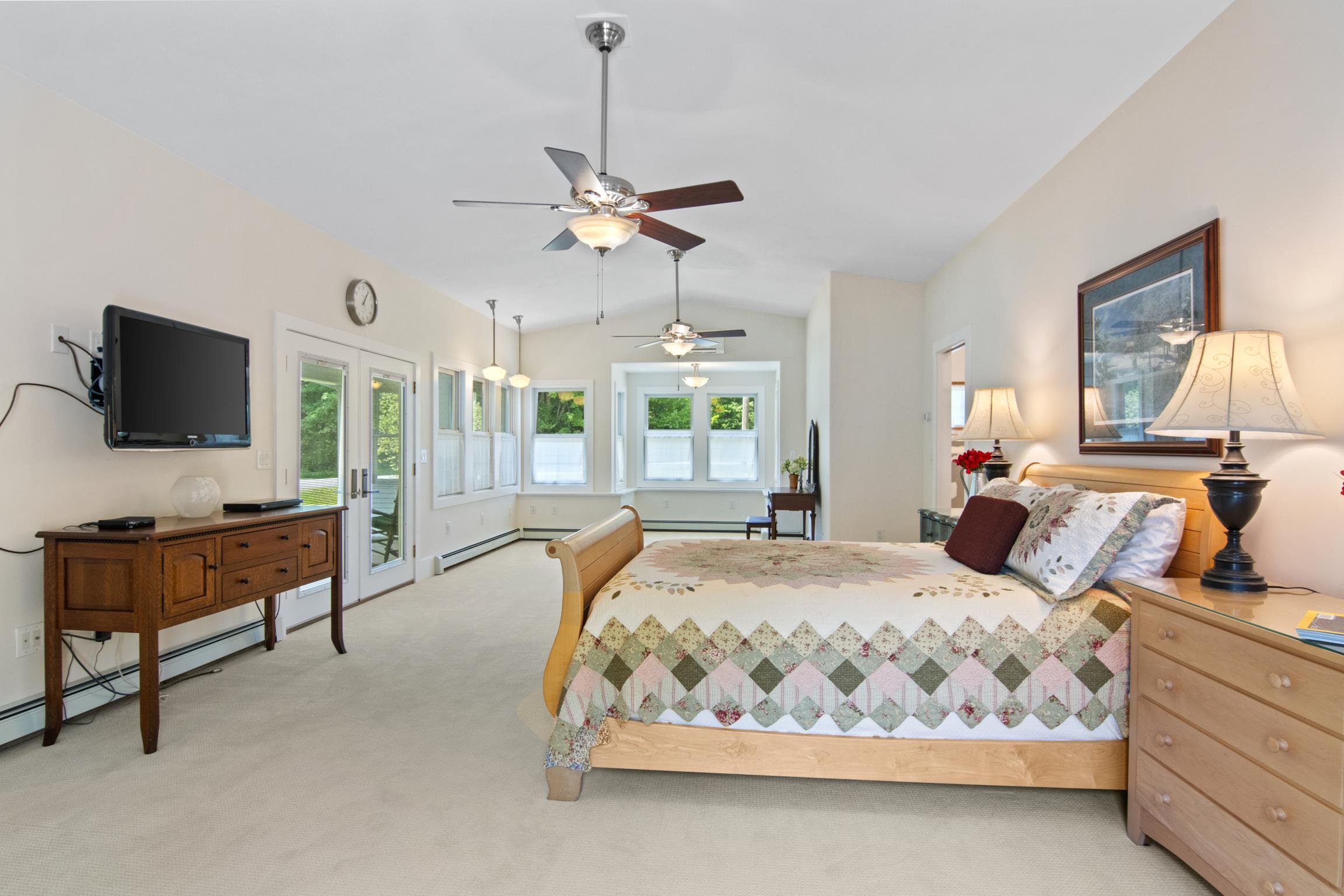 1740 North Setterbo Road Suttons Bay, MI 49682 - Photo 32 of 47 1935216-f1d58d95-9649-4c19-884a-638c359516d5.JPG