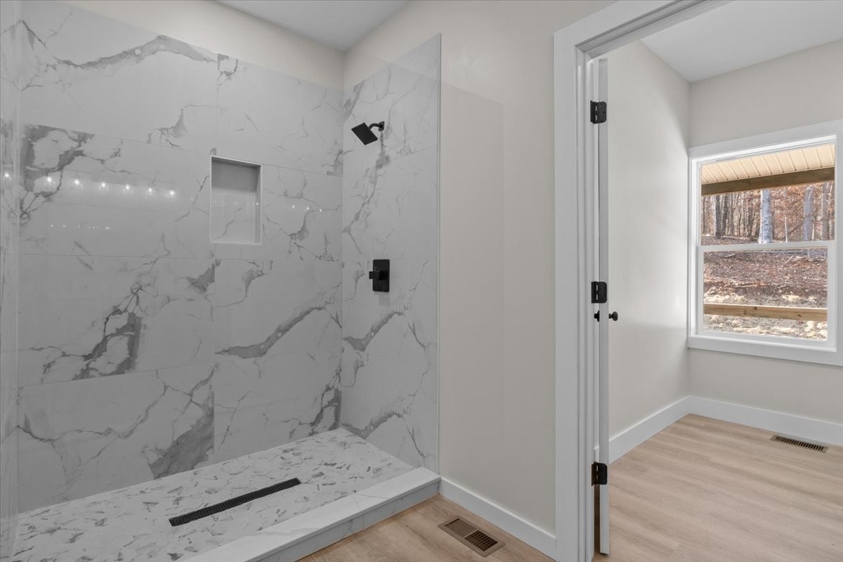 854 Little Leatherwood Road Vanleer, TN 37181 - Photo 21 of 36