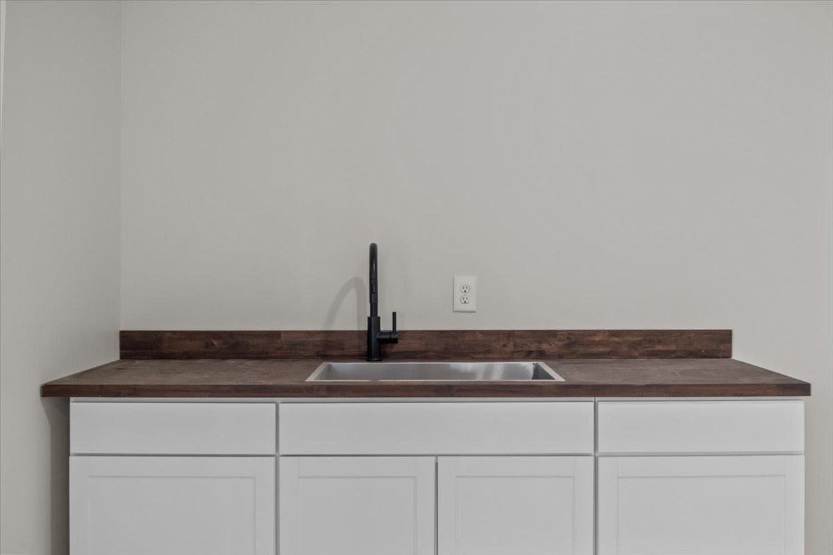 854 Little Leatherwood Road Vanleer, TN 37181 - Photo 26 of 36