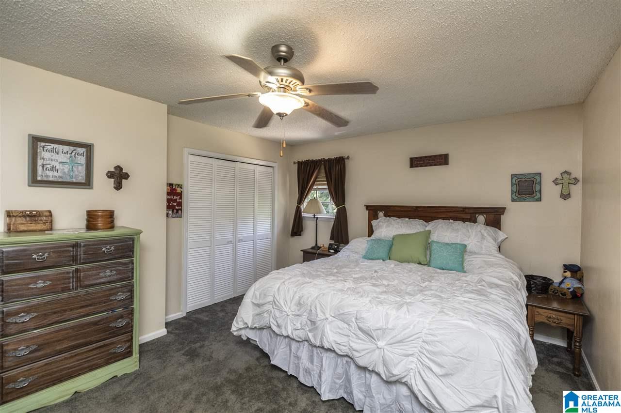 409 Wilderness Road Pelham, AL 35124 - Photo 38 of 43 Gallery Image 38