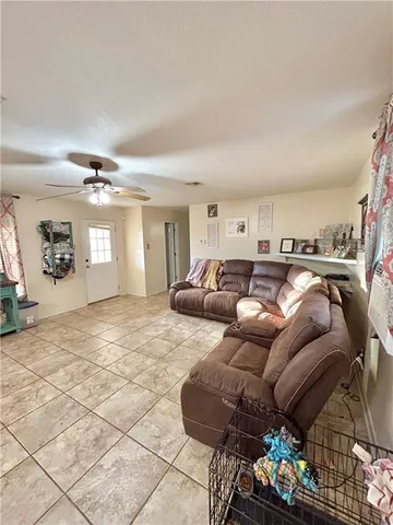 $165,000 | 842 South Bayou Des Glaises Road, Moreauville, LA 71355