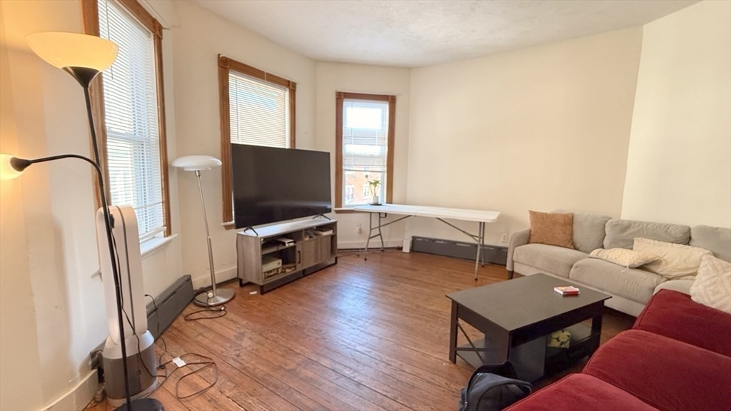 26 Darling Street, Unit 1 Boston, MA 02120 - Photo 3 of 26