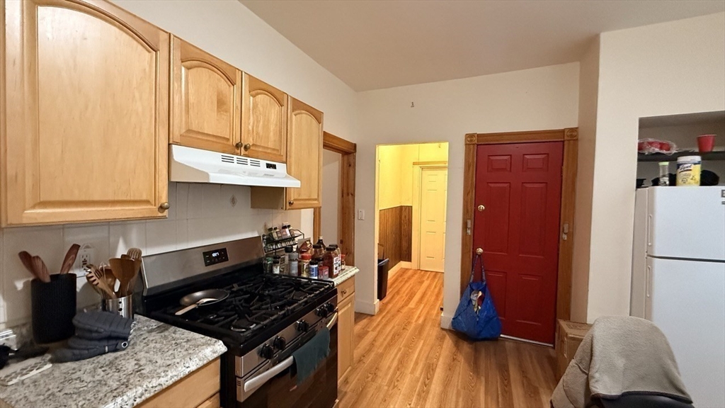 26 Darling Street, Unit 1 Boston, MA 02120 - Photo 9 of 26