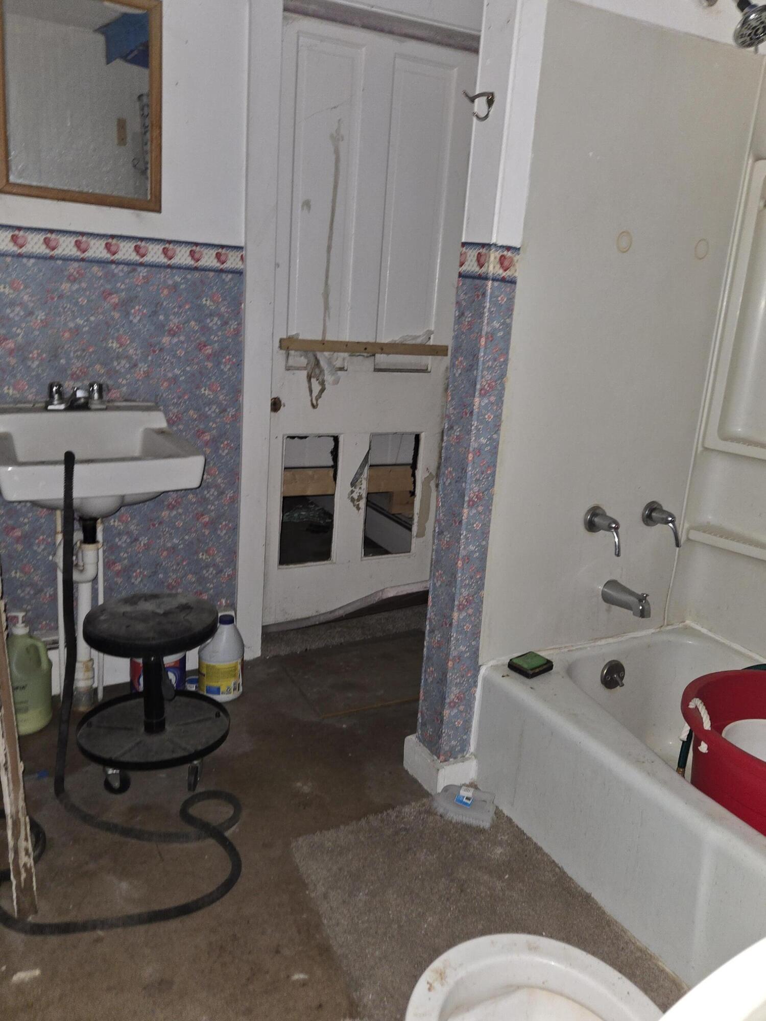 51 North Parish Road Turner, ME 04282 - Photo 17 of 32 20260504_104523