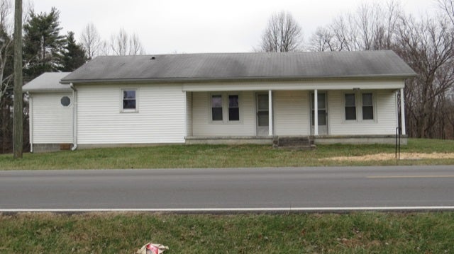 7982 Highway 259 Bee Spring, KY 42207 - Photo 1 of 14 Gallery Image 1