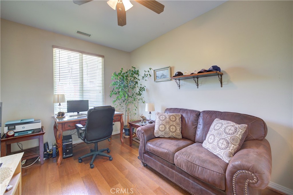 1090 Muscat Court Templeton, CA 93465 - Photo 15 of 38
