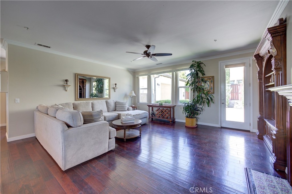 1090 Muscat Court Templeton, CA 93465 - Photo 8 of 38