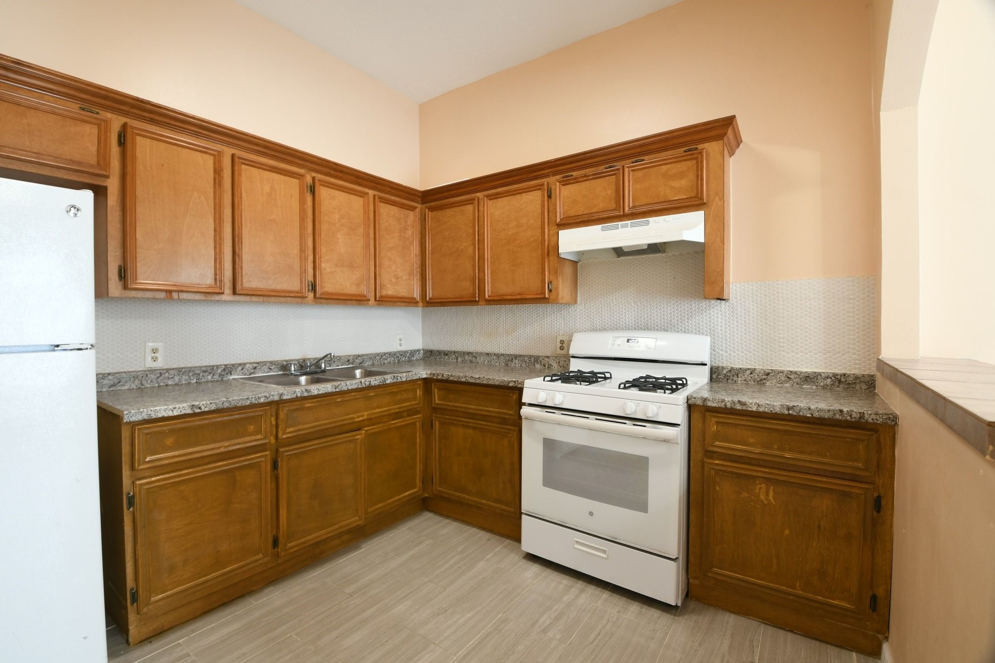 5817 Gaston, Unit B Houston, TX 77016 - Photo 4 of 9