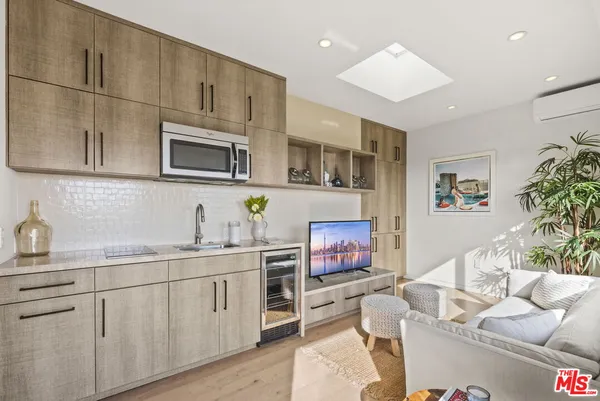 $55,000 | 24146 Malibu Road, Malibu, CA 90265