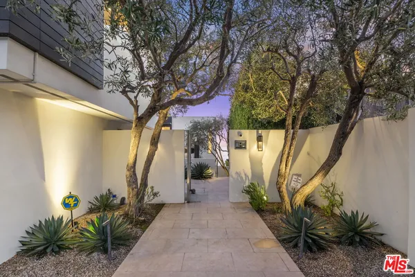 $55,000 | 24146 Malibu Road, Malibu, CA 90265