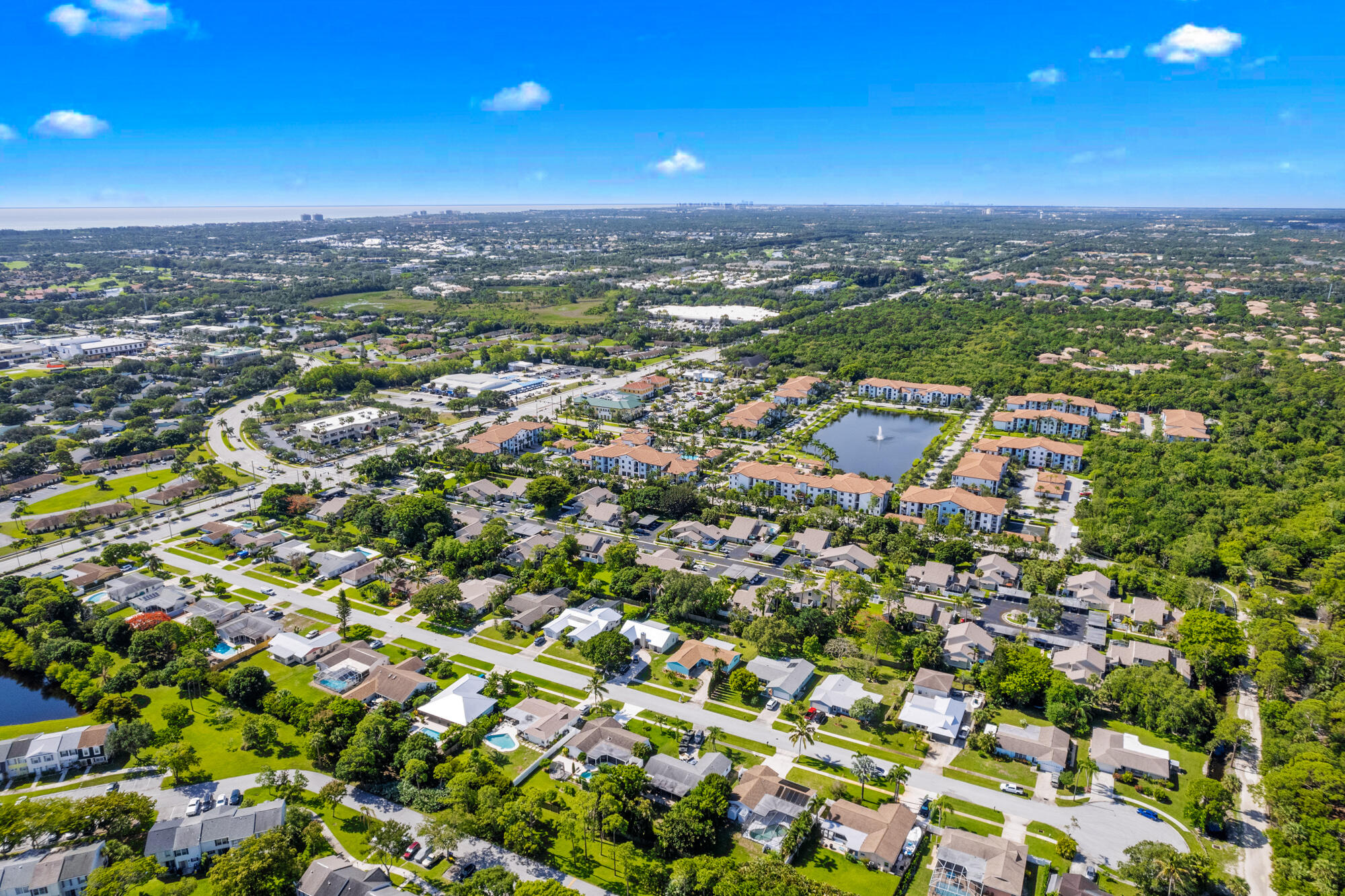 609 Oak Terrace Jupiter, FL 33458 - Photo 26 of 31 609 Oak Terrace, Jupiter, FL 33458 (26)