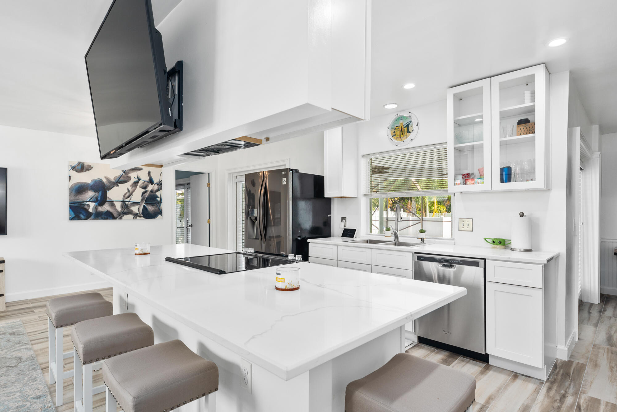 609 Oak Terrace Jupiter, FL 33458 - Photo 10 of 31 609 Oak Terrace, Jupiter, FL 33458 (1)