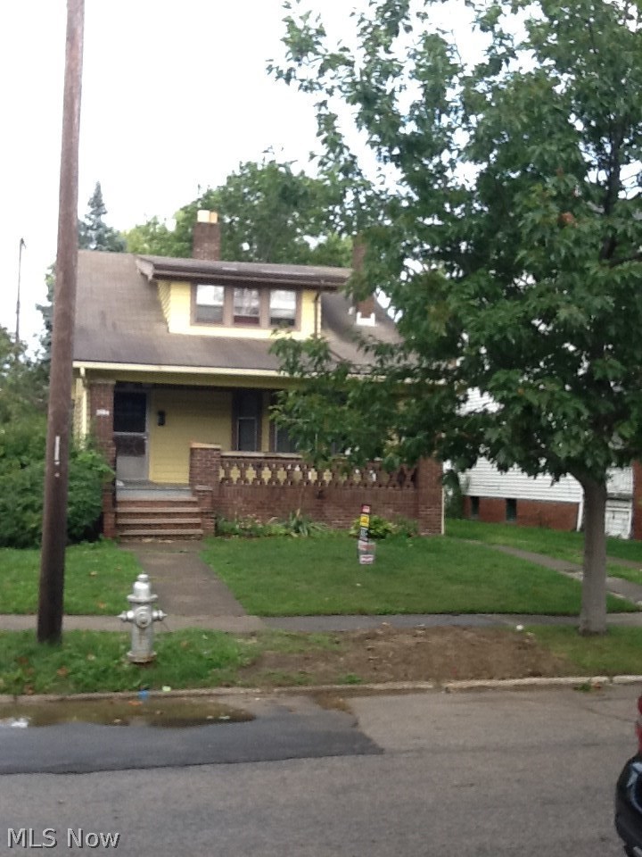 3584 Menlo Road Cleveland, OH 44120 - Photo 3 of 30