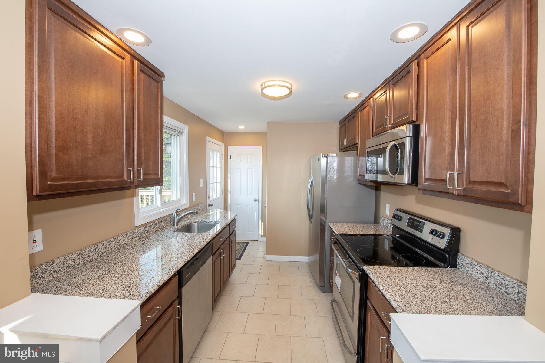 164 Sproul Road Malvern, PA 19355 - Photo 6 of 20