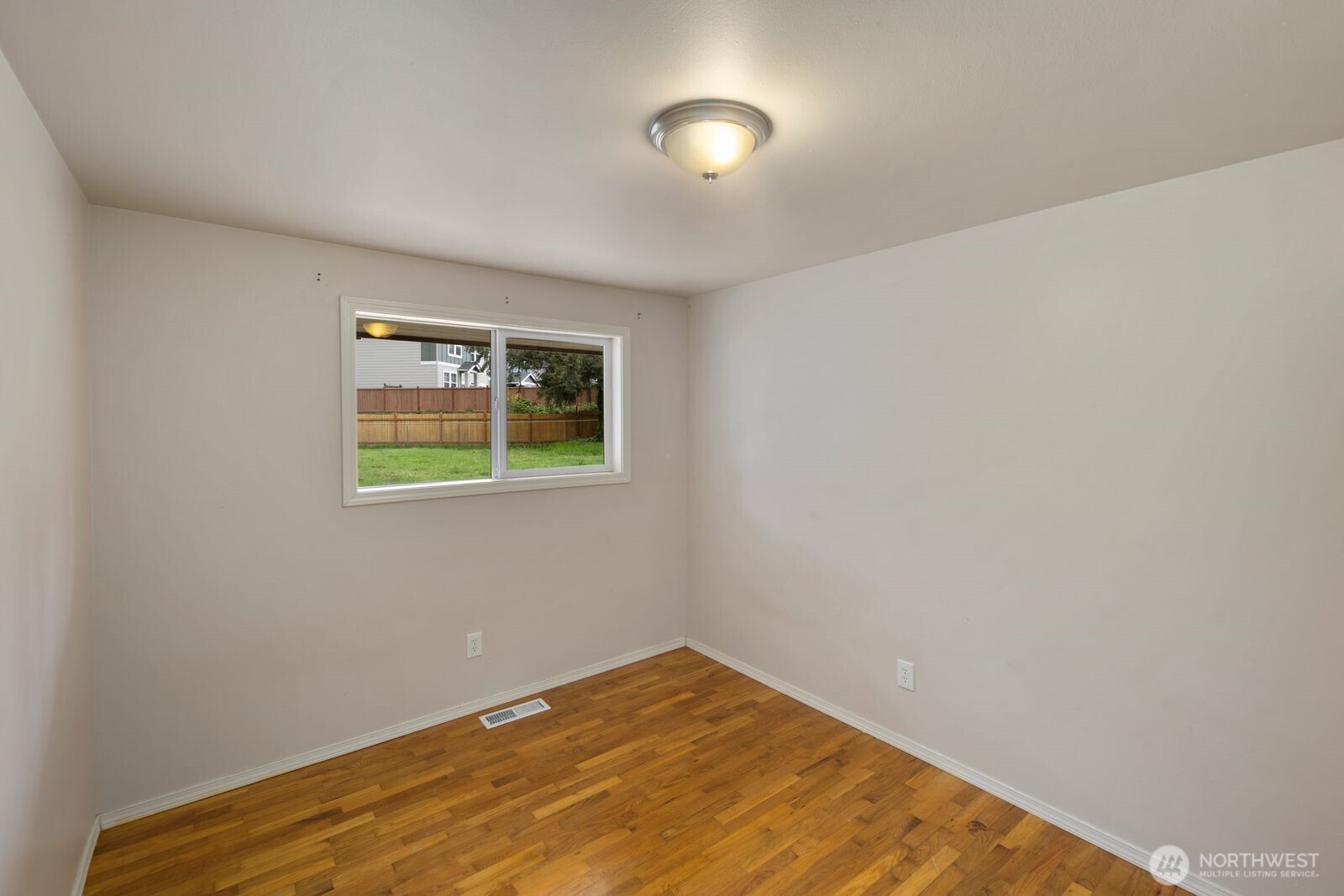 15420 Southeast 144th Place Renton, WA 98059 - Photo 18 of 37 Gallery Image 18