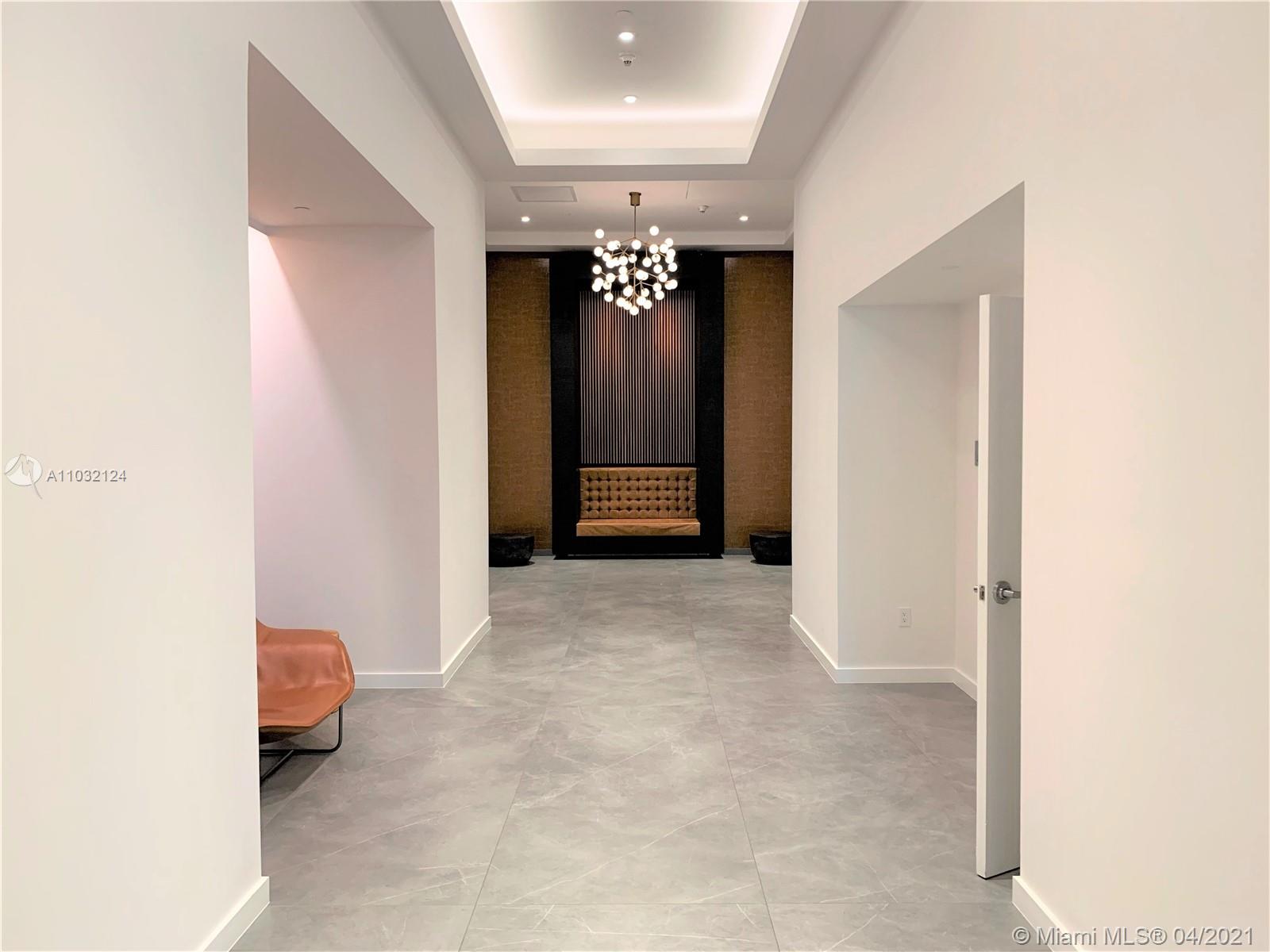 Downtown Miami Miami, FL 33130 - Photo 2 of 28