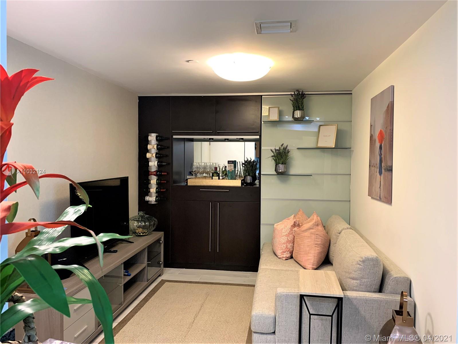 Downtown Miami Miami, FL 33130 - Photo 13 of 28