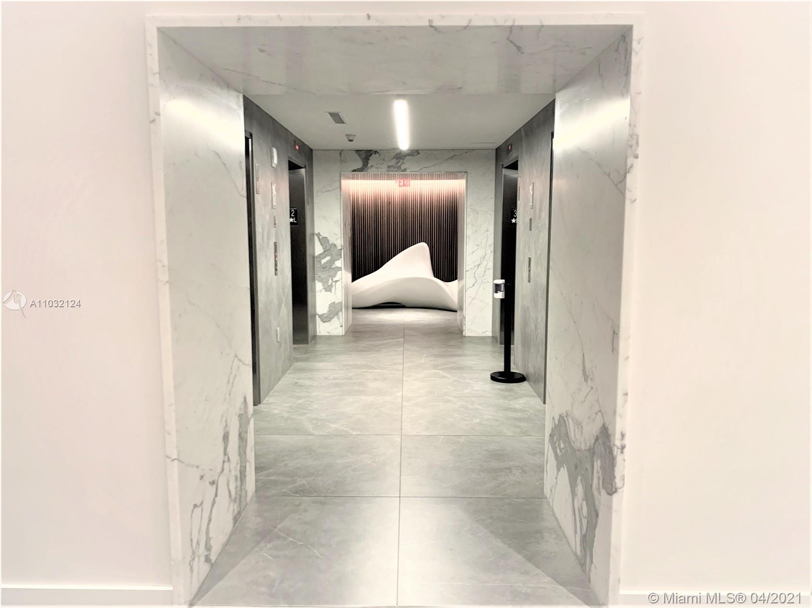 Downtown Miami Miami, FL 33130 - Photo 3 of 28