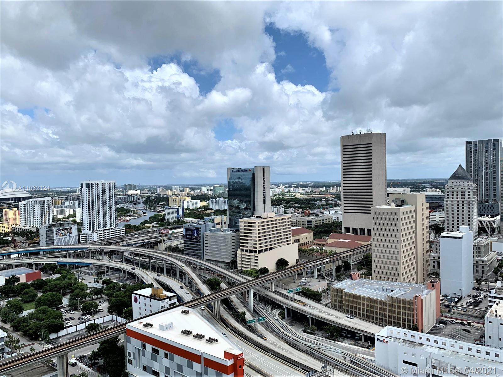 Downtown Miami Miami, FL 33130 - Photo 23 of 28