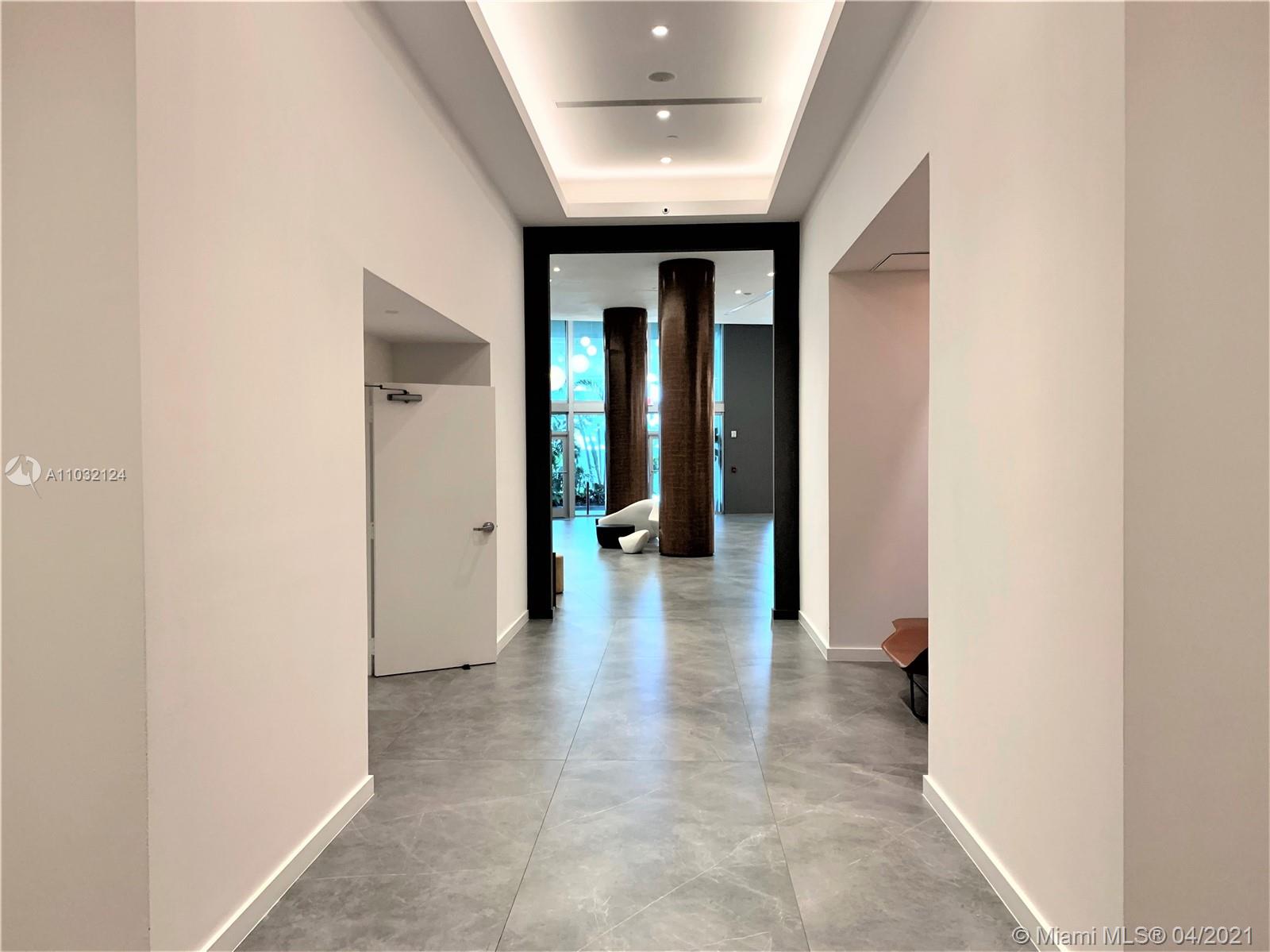 Downtown Miami Miami, FL 33130 - Photo 4 of 28