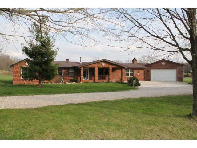 7869 Blacks Road Southwest Pataskala, OH 43062 - Photo 1 of 25