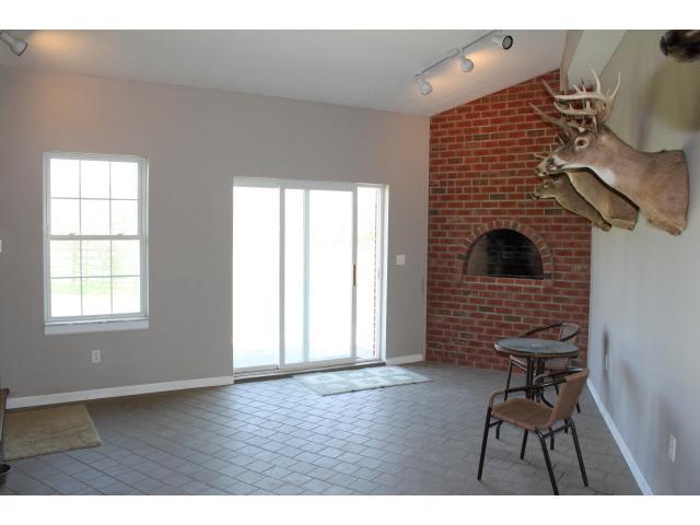 7869 Blacks Road Southwest Pataskala, OH 43062 - Photo 14 of 25