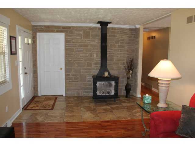 7869 Blacks Road Southwest Pataskala, OH 43062 - Photo 7 of 25