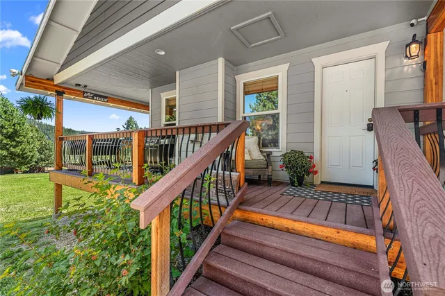 a view of deck with patio