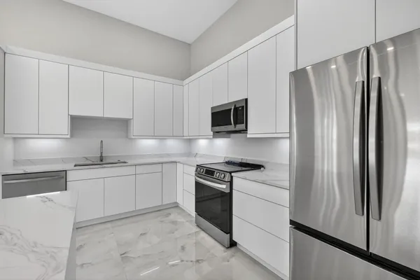 $669,000 | 6935 Fairway Lakes Drive, Boynton Beach, FL 33472