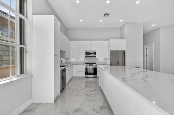 $669,000 | 6935 Fairway Lakes Drive, Boynton Beach, FL 33472